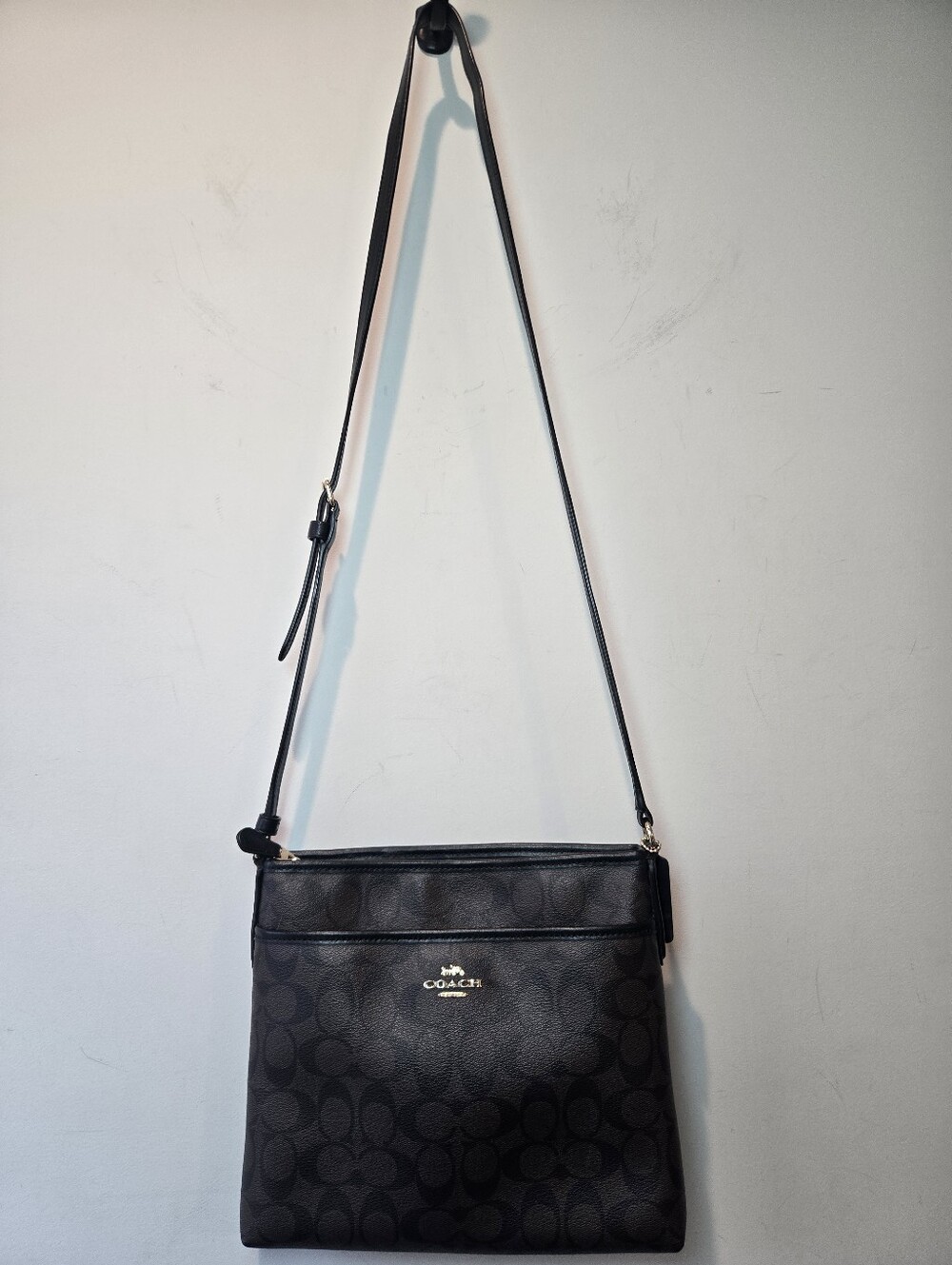 Coach Bag Signature File Logo Classic Crossbody Purse